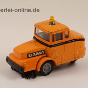 GAMA 1:64 Kehrmaschine AK320 HB Nr: 917 – 60-70er Jahre